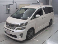 2013 Toyota Vellfire