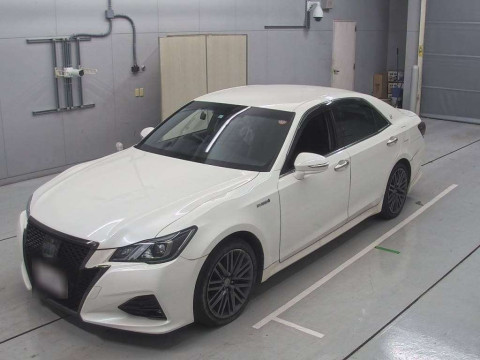 2017 Toyota Crown Hybrid AWS210[0]