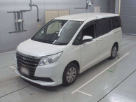 2014 Toyota Noah