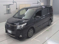 2016 Toyota Noah