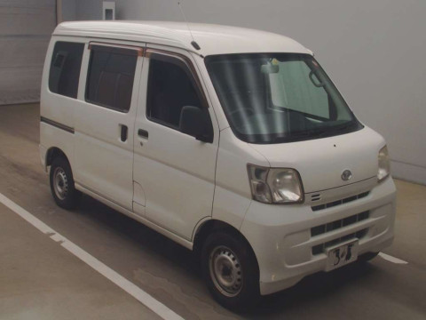 2016 Daihatsu Hijet Cargo S321V[2]