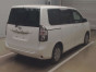 2007 Toyota Voxy