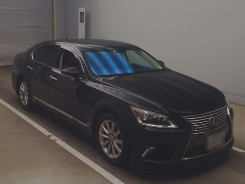 2015 Lexus LS USF40[2]