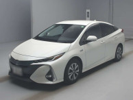 2017 Toyota Prius PHV