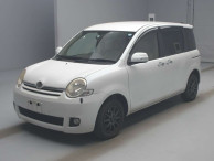 2007 Toyota Sienta