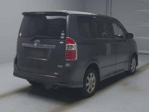 2008 Toyota Noah ZRR75W[1]