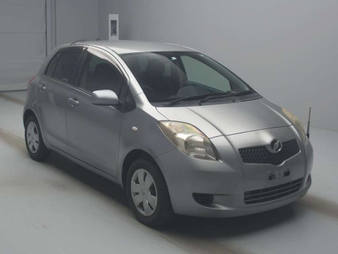 2007 Toyota Vitz KSP90[2]