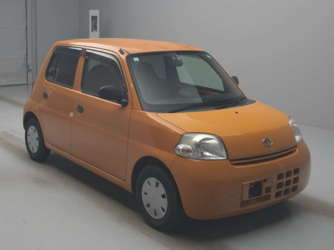 2009 Daihatsu Esse L235S[2]