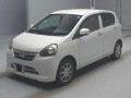 2012 Daihatsu Mira es