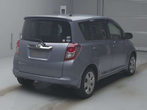 2009 Toyota Ractis NCP100[1]