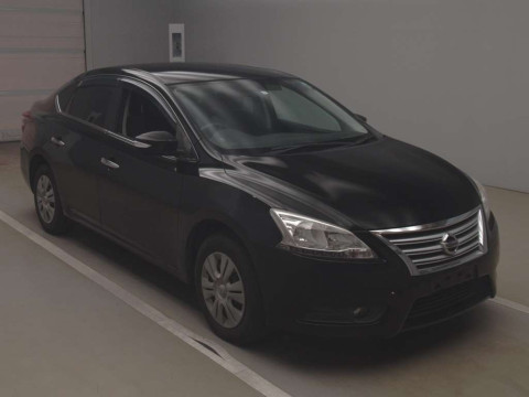 2015 Nissan SYLPHY TB17[2]