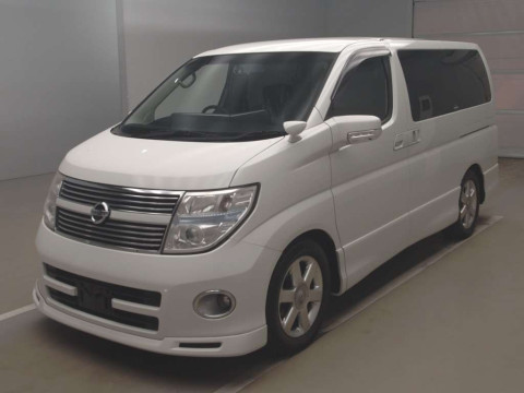 2008 Nissan Elgrand E51[0]