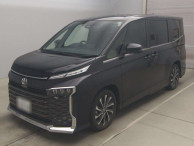 2022 Toyota Voxy