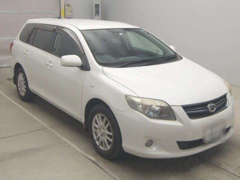 2010 Toyota Corolla Fielder NZE141G[2]