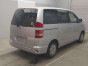 2003 Toyota Noah