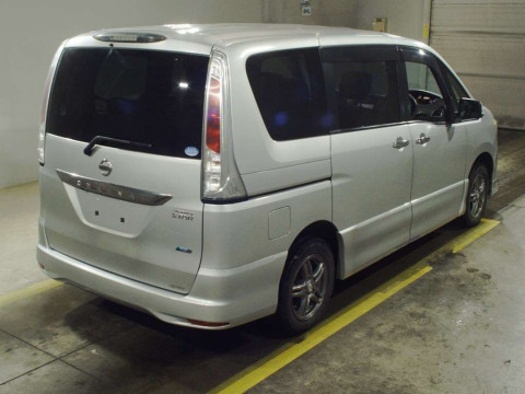 2012 Nissan Serena FNC26[1]