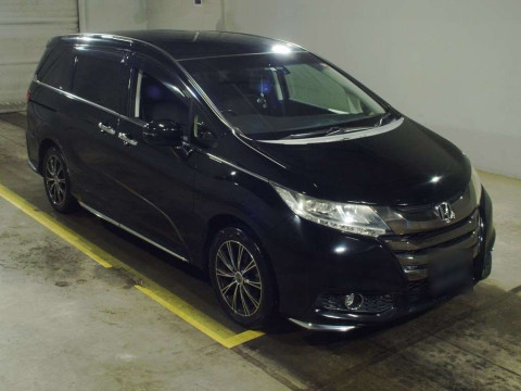 2013 Honda Odyssey RC2[2]