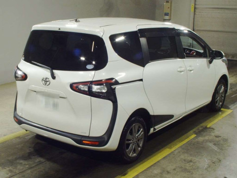 2016 Toyota Sienta NCP175G[1]