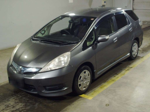 2012 Honda Fit Shuttle Hybrid GP2[0]