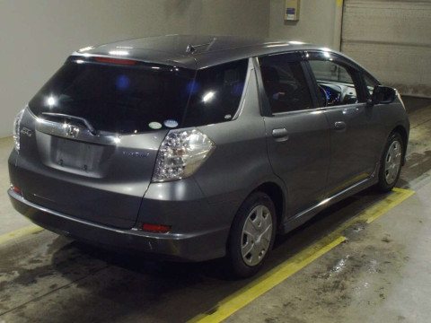 2012 Honda Fit Shuttle Hybrid GP2[1]