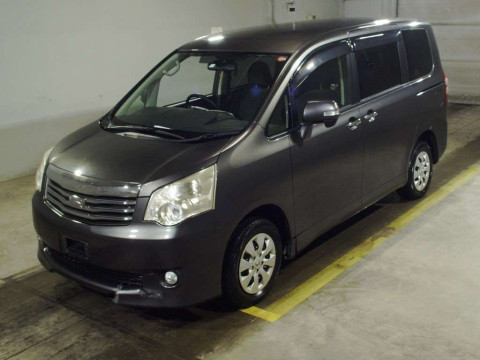 2012 Toyota Noah ZRR75G[0]