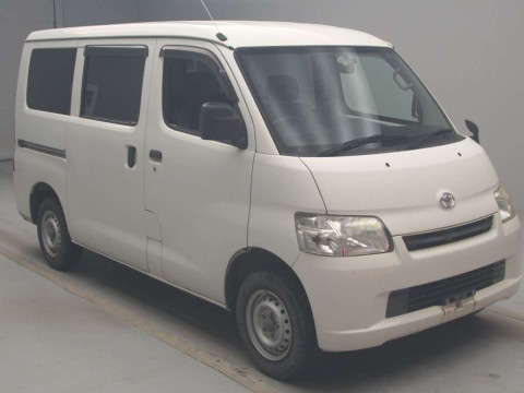 2017 Toyota Townace Van S412M[2]