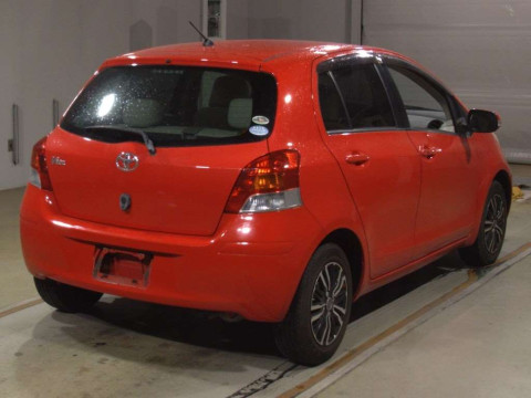 2009 Toyota Vitz KSP90[1]