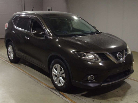 2014 Nissan X-Trail T32[2]