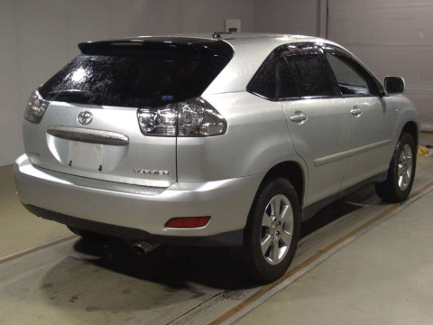 2003 Toyota Harrier ACU30W[1]