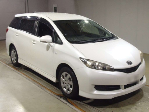 2011 Toyota Wish ZGE20G[2]