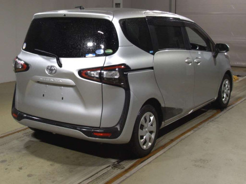 2016 Toyota Sienta NSP170G[1]