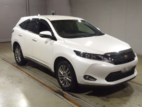 2016 Toyota Harrier ZSU60W[2]