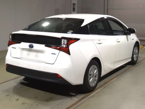 2019 Toyota Prius ZVW51[1]