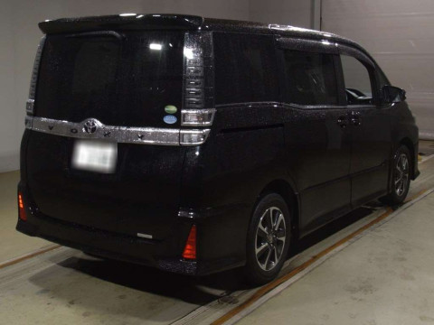 2019 Toyota Voxy ZRR80W[1]