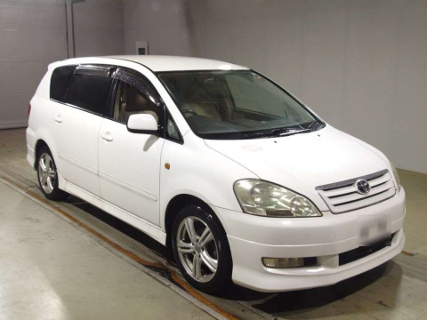 2003 Toyota Ipsum ACM21W[2]