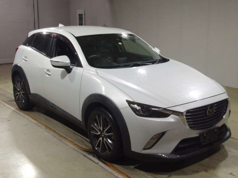 2018 Mazda CX-3 DKEFW[2]