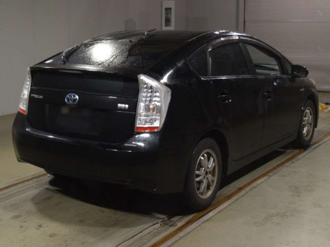 2011 Toyota Prius ZVW30[1]