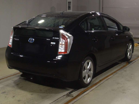 2014 Toyota Prius ZVW30[1]