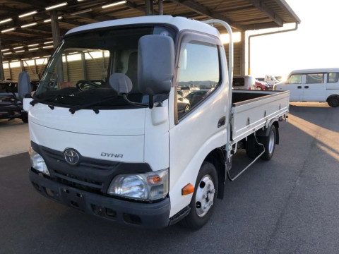 2015 Toyota Dyna Truck XZU645[0]