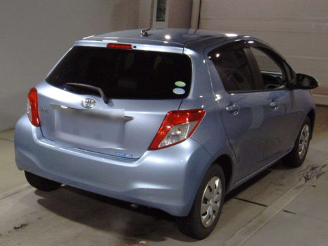 2012 Toyota Vitz KSP130[1]