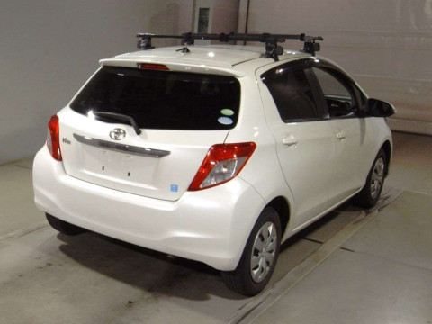 2012 Toyota Vitz KSP130[1]