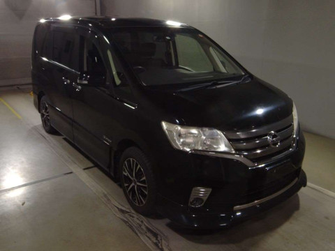 2013 Nissan Serena HFC26[2]