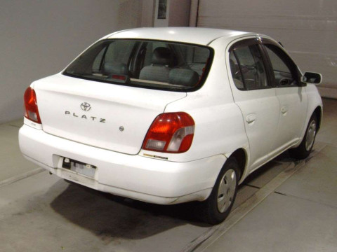 2002 Toyota Platz NCP16[1]