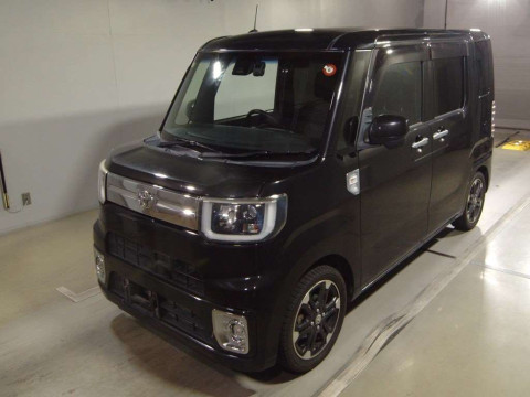 2016 Toyota Pixis Mega LA710A[0]