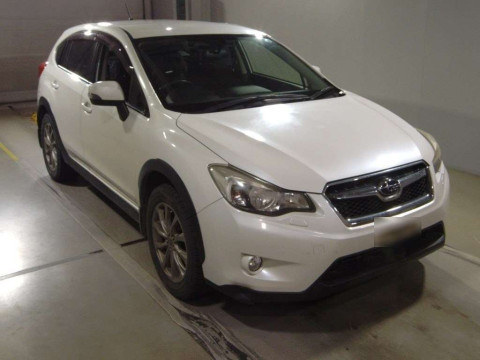 2014 Subaru XV GP7[2]