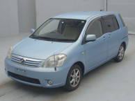 2011 Toyota Raum