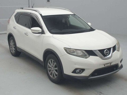 2014 Nissan X-Trail NT32[2]