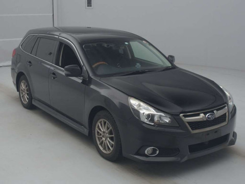 2013 Subaru Legacy Touring Wagon BRM[2]