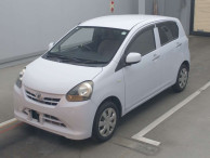 2012 Daihatsu Mira es