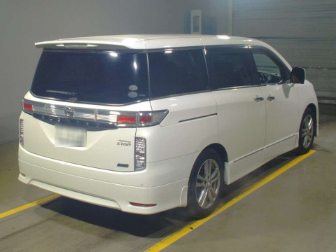 2011 Nissan Elgrand TE52[1]